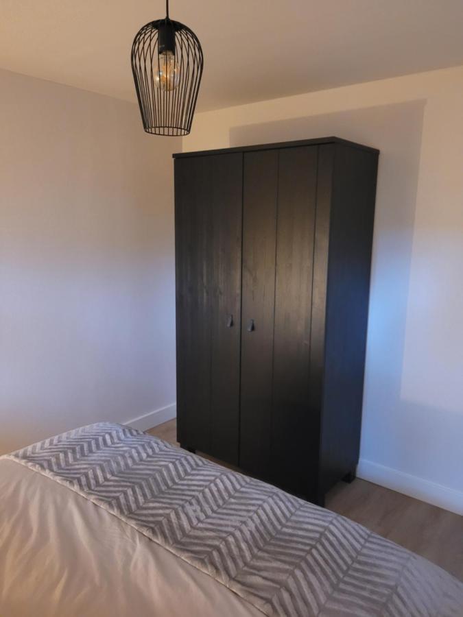 B&B De Bommelhoeve Wadenoijen ภายนอก รูปภาพ